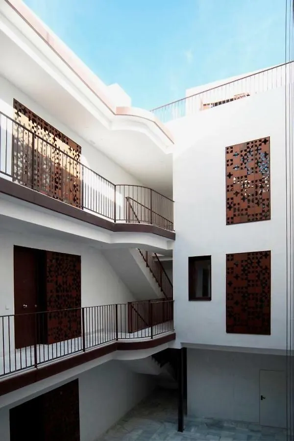 Apartamento Con Terraza En San Luis Apartment Seville
